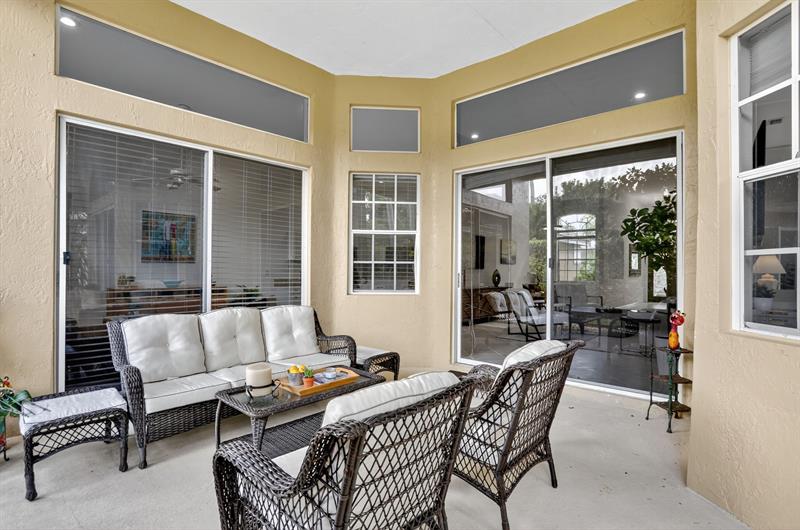 Image 51 of 91 For 2807 Oakbrook Ln