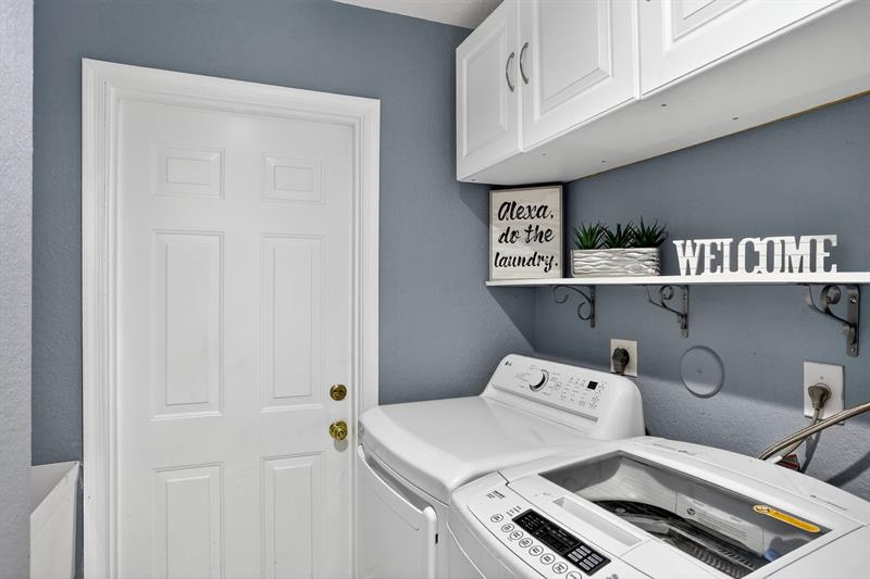 Image 59 of 91 For 2807 Oakbrook Ln