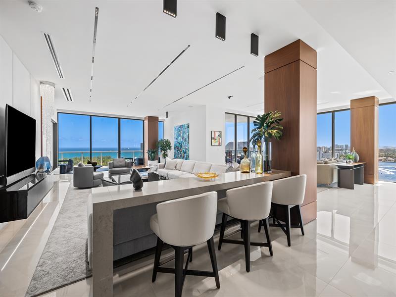 Image 11 of 91 For 920 Intracoastal Drive  Ph1