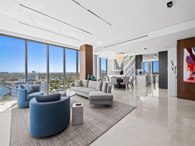 Image 14 of 91 For 920 Intracoastal Drive  Ph1