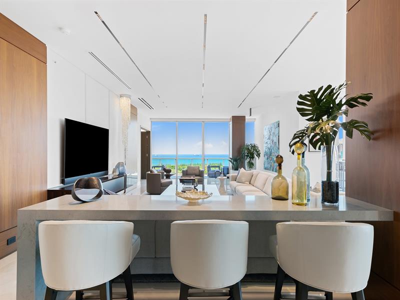 Image 26 of 91 For 920 Intracoastal Drive  Ph1