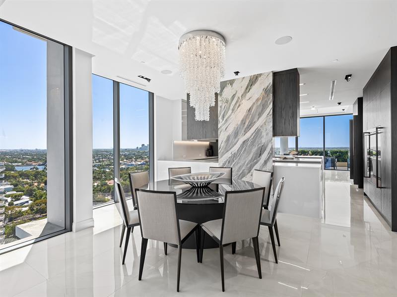 Image 39 of 91 For 920 Intracoastal Drive  Ph1