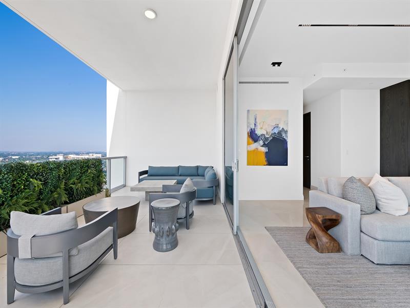 Image 47 of 91 For 920 Intracoastal Drive  Ph1