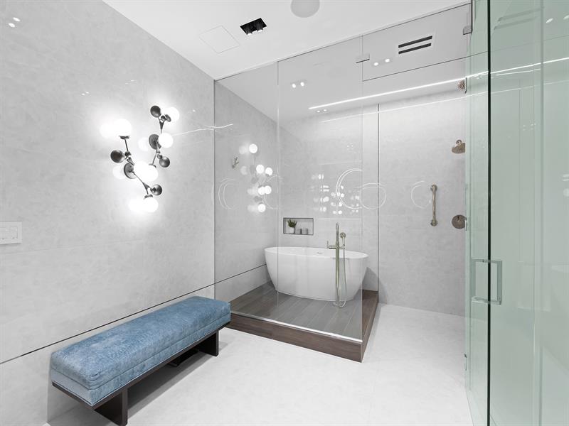 Image 61 of 91 For 920 Intracoastal Drive  Ph1