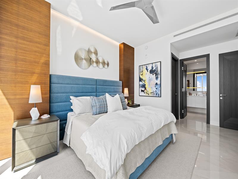 Image 67 of 91 For 920 Intracoastal Drive  Ph1