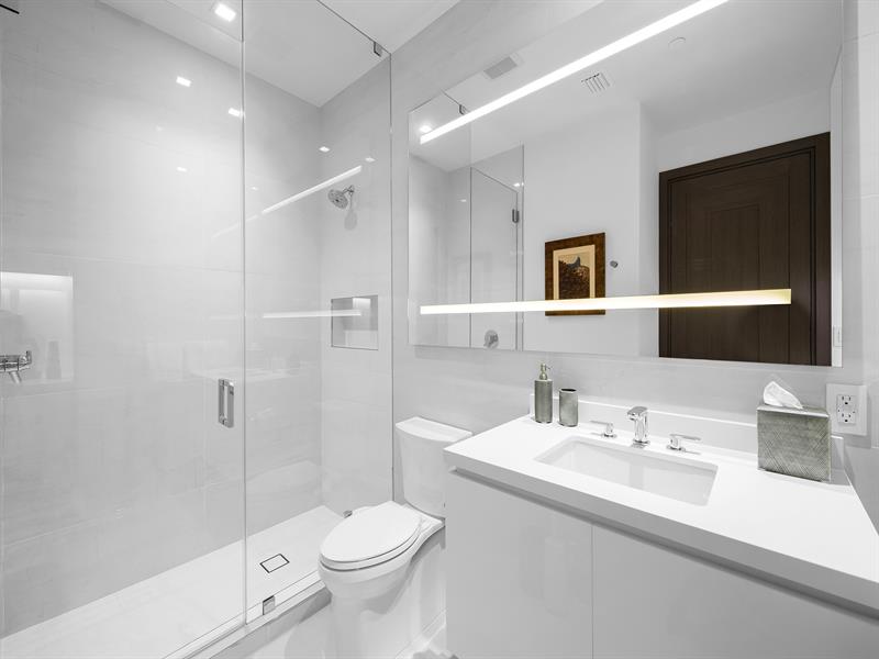 Image 69 of 91 For 920 Intracoastal Drive  Ph1