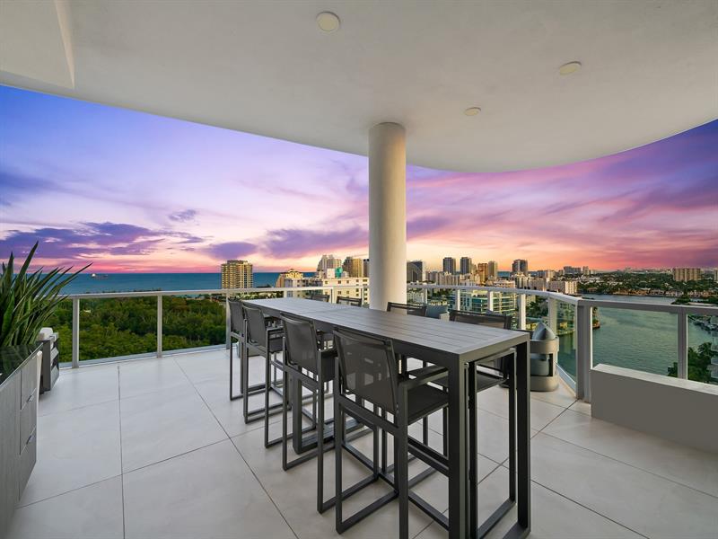 Image 78 of 91 For 920 Intracoastal Drive  Ph1