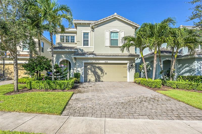 Details for 964 Banyan Dr, Hollywood, FL 33021