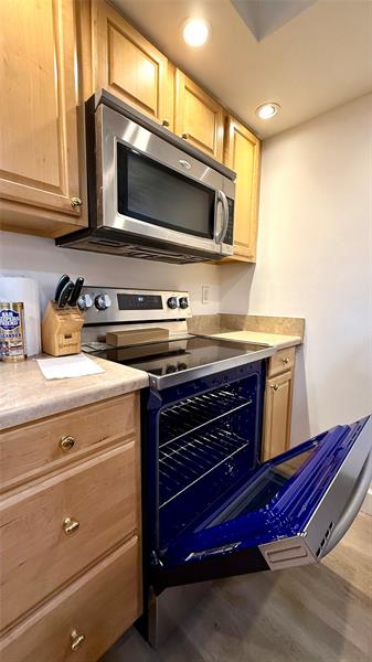Image 4 of 13 For 110 70th St  202