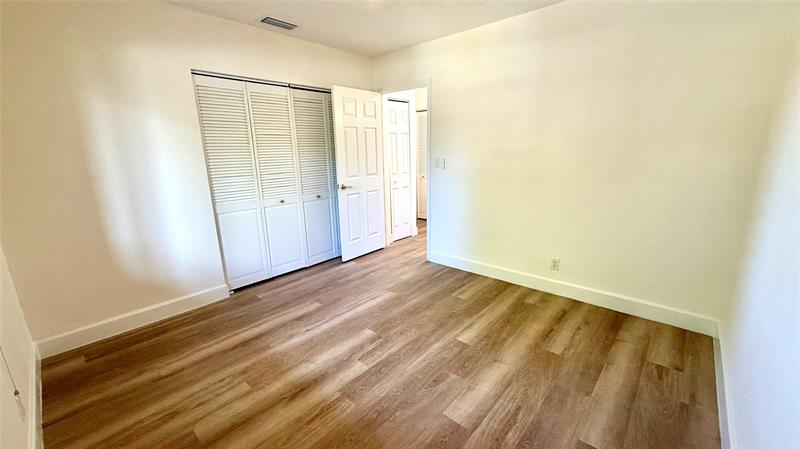 Image 8 of 13 For 110 70th St  202