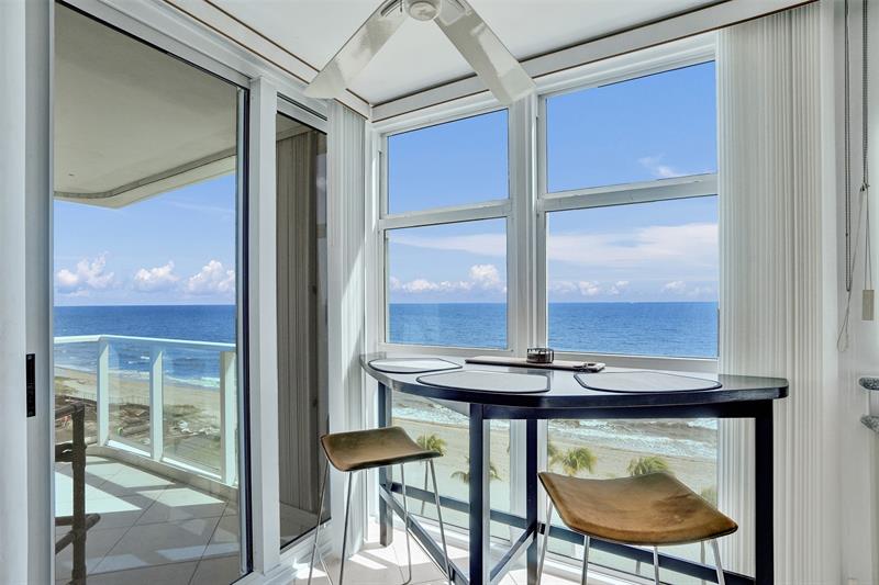 Image 13 of 59 For 1360 Ocean Blvd  708