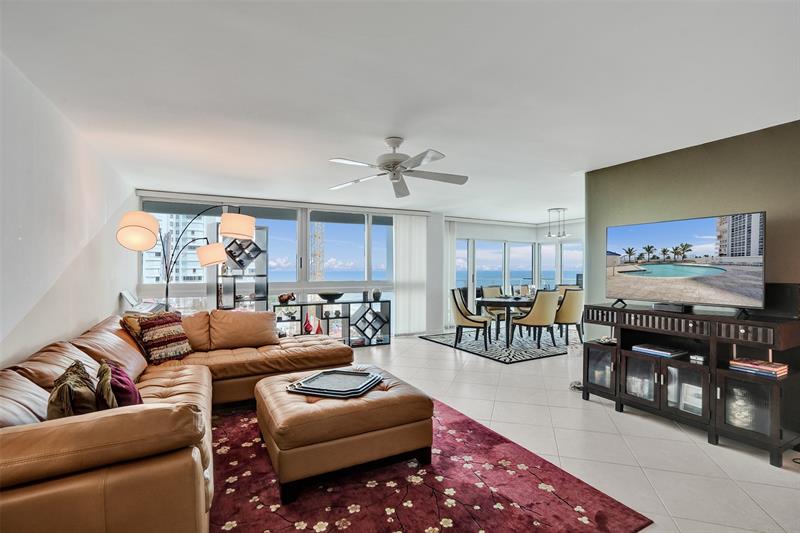 Image 29 of 59 For 1360 Ocean Blvd  708