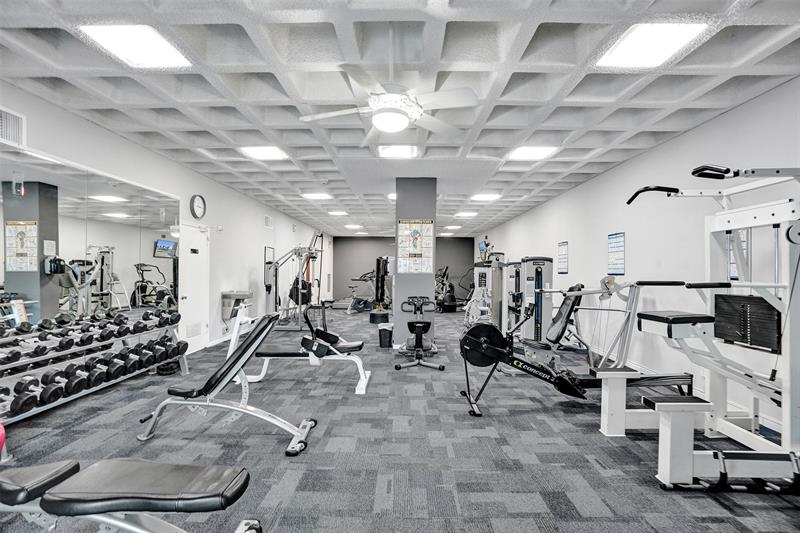 Image 41 of 59 For 1360 Ocean Blvd  708