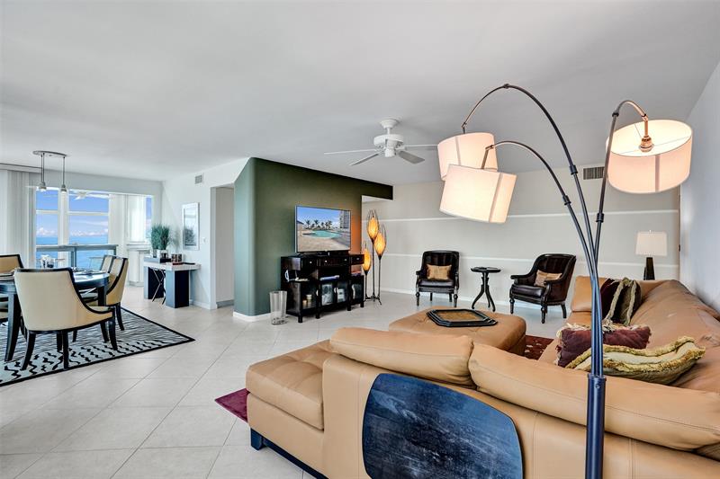 Image 9 of 59 For 1360 Ocean Blvd  708
