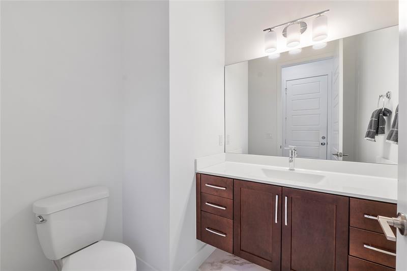 Image 46 of 82 For 10472 Cobalt Ct