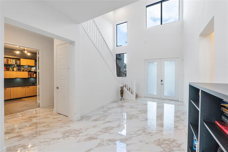 Image 9 of 82 For 10472 Cobalt Ct