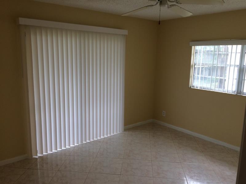 Image 6 of 8 For 4124 88th Ave  205