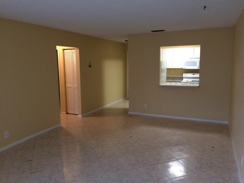 Image 8 of 8 For 4124 88th Ave  205