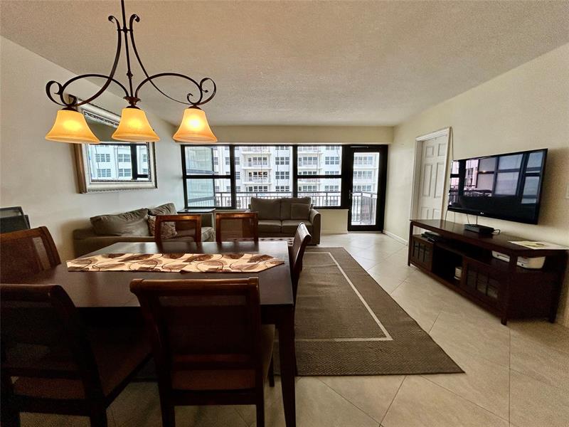 Image 12 of 30 For 3800 Galt Ocean Dr  803