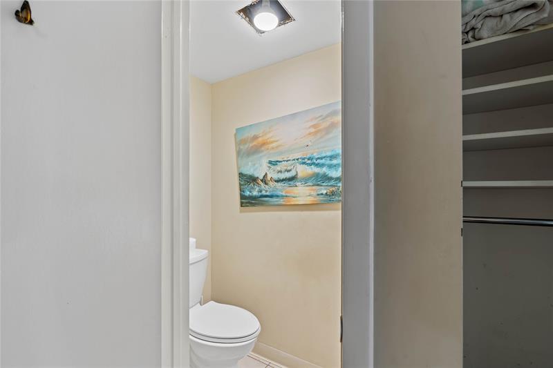 Image 22 of 39 For 581 Springdale Cir  58-a