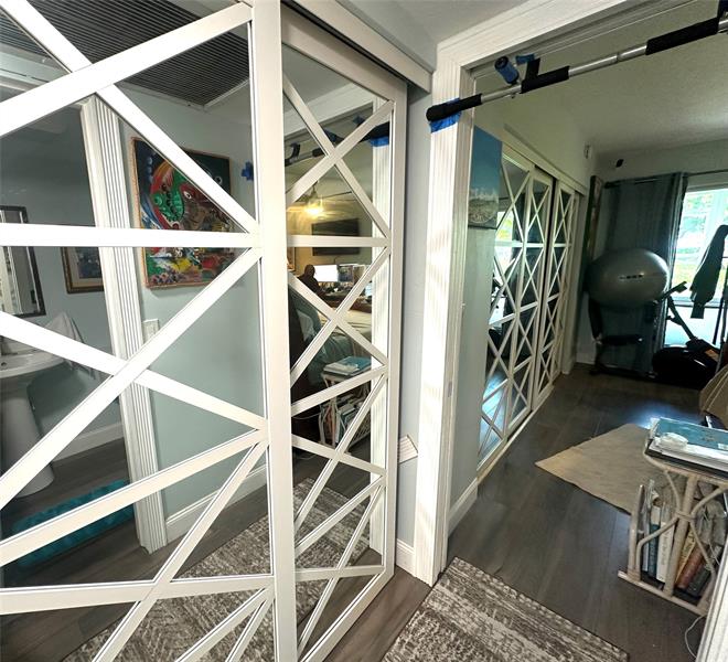 Image 10 of 61 For 1092 Newport S  1092