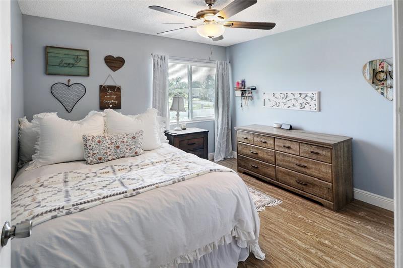 Image 12 of 16 For 719 79th Ave