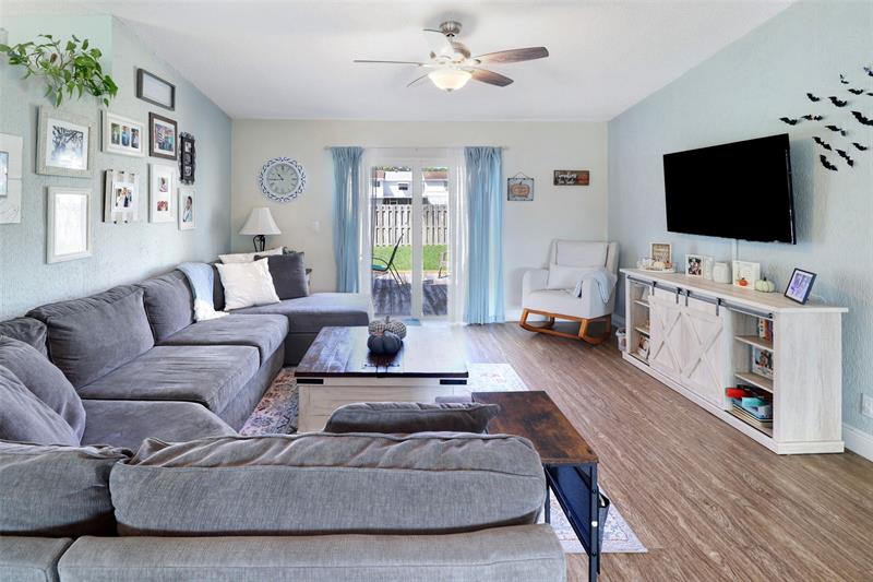 Image 4 of 16 For 719 79th Ave