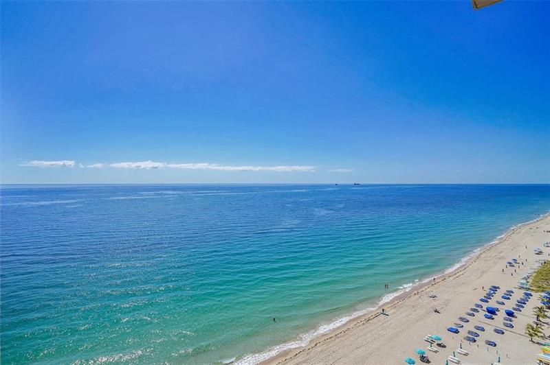 3800 Galt Ocean Dr 215
