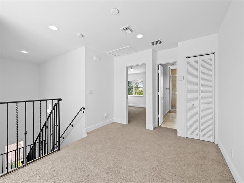 Image 33 of 35 For 802 13th Street