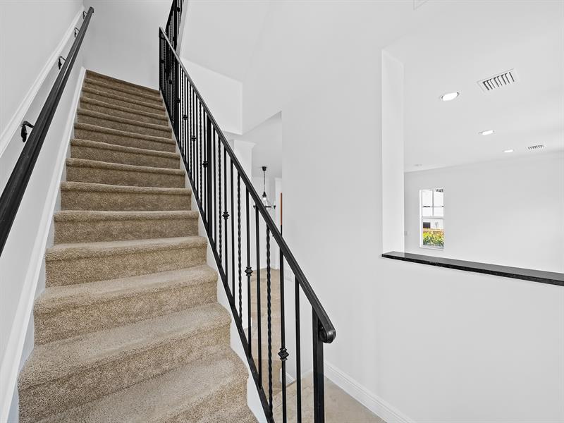 Image 5 of 35 For 802 13th Street