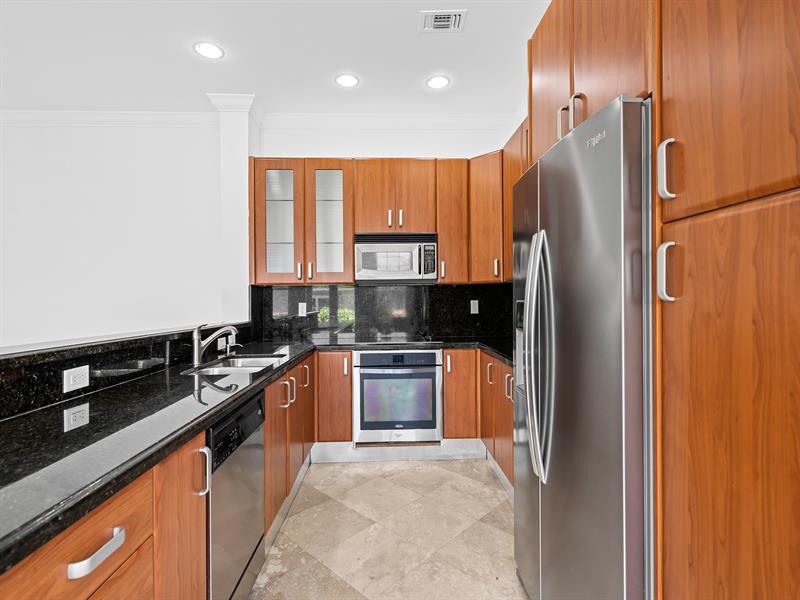 Image 8 of 35 For 802 13th Street
