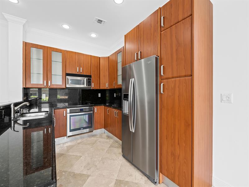 Image 9 of 35 For 802 13th Street