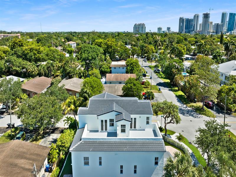 Image 15 of 37 For 802 13th Street