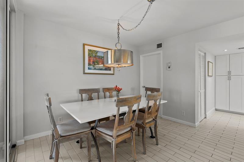 Image 14 of 47 For 500 Egret Circle  8507