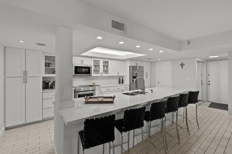 Image 8 of 47 For 500 Egret Circle  8507