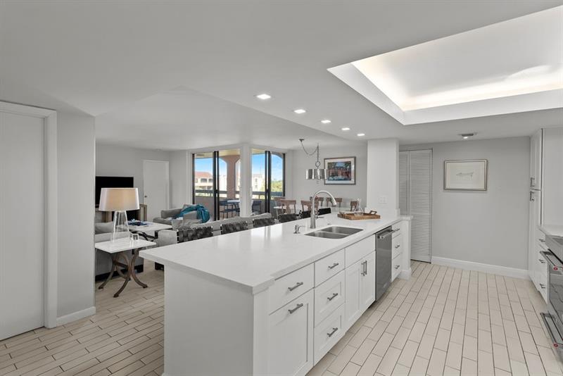 Image 9 of 47 For 500 Egret Circle  8507