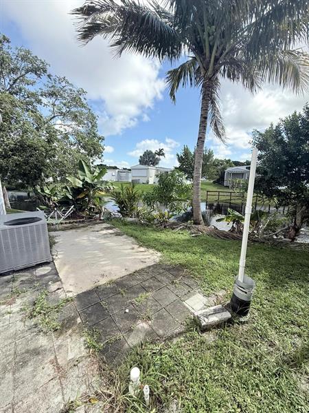 Image 19 of 37 For 2090 85th Ave