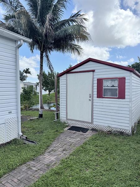 Image 21 of 37 For 2090 85th Ave