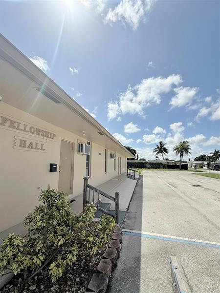 Image 30 of 37 For 2090 85th Ave