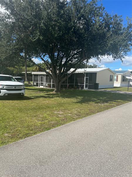 Image 2 of 20 For 913 Yacht Club Way
