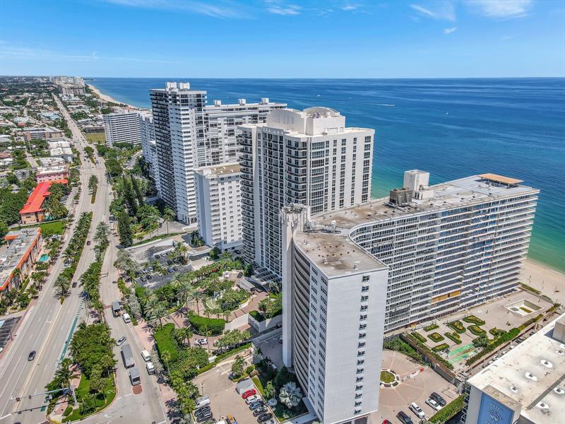 Image 34 of 43 For 4100 Galt Ocean Dr  305