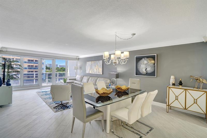 Image 7 of 43 For 4100 Galt Ocean Dr  305