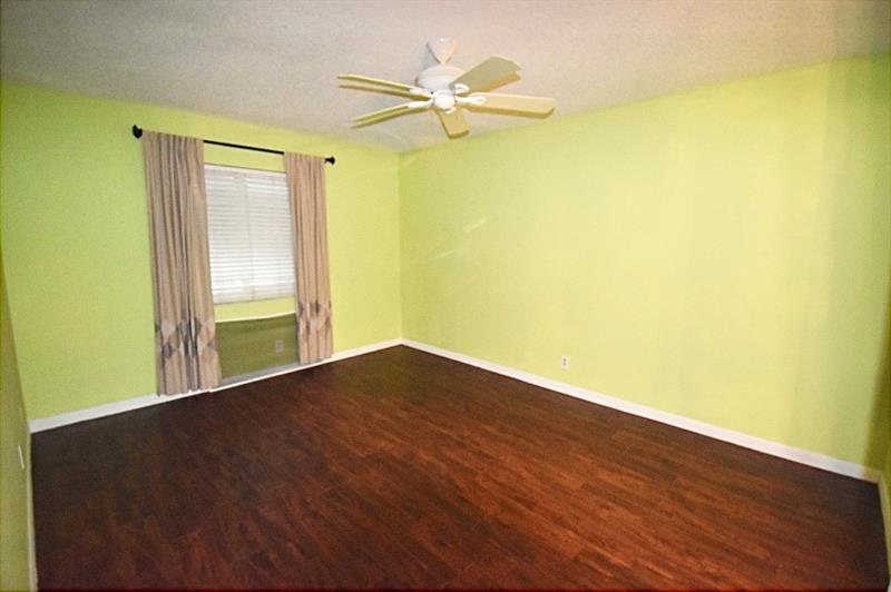 Image 15 of 27 For 700 2nd Ave  416