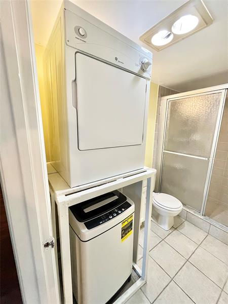 Image 21 of 27 For 700 2nd Ave  416