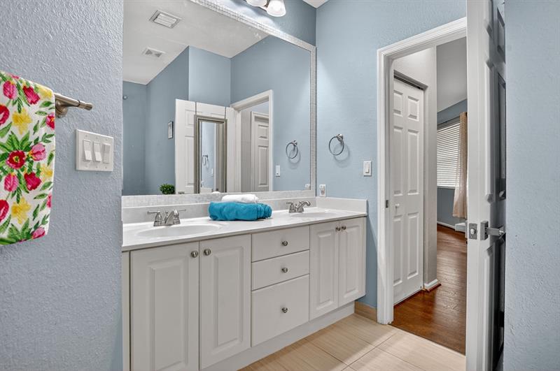 Image 18 of 41 For 2932 Deer Creek Country Club Blvd  2932
