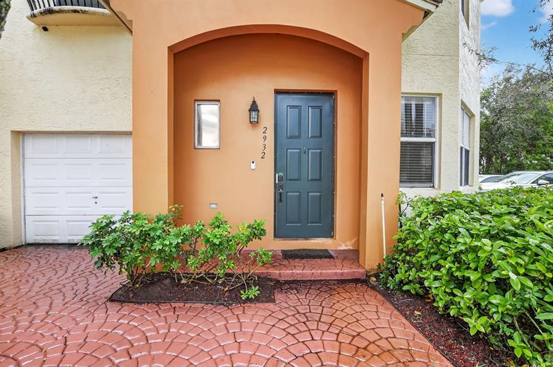Image 34 of 41 For 2932 Deer Creek Country Club Blvd  2932