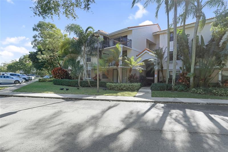Details for 10131 Sunrise Blvd  306, Plantation, FL 33322