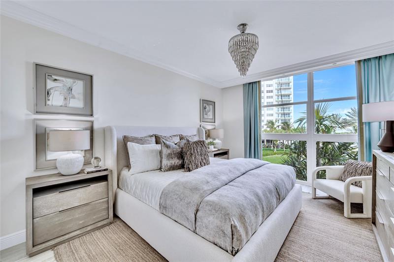 Image 23 of 42 For 3200 Ocean Blvd  309