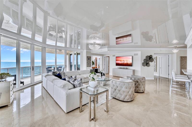 Image 4 of 42 For 3200 Ocean Blvd  309