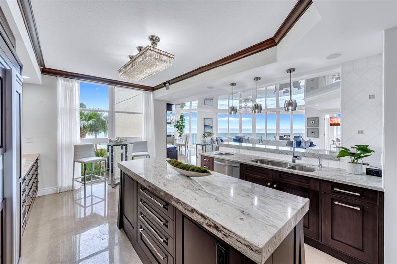Image 8 of 42 For 3200 Ocean Blvd  309